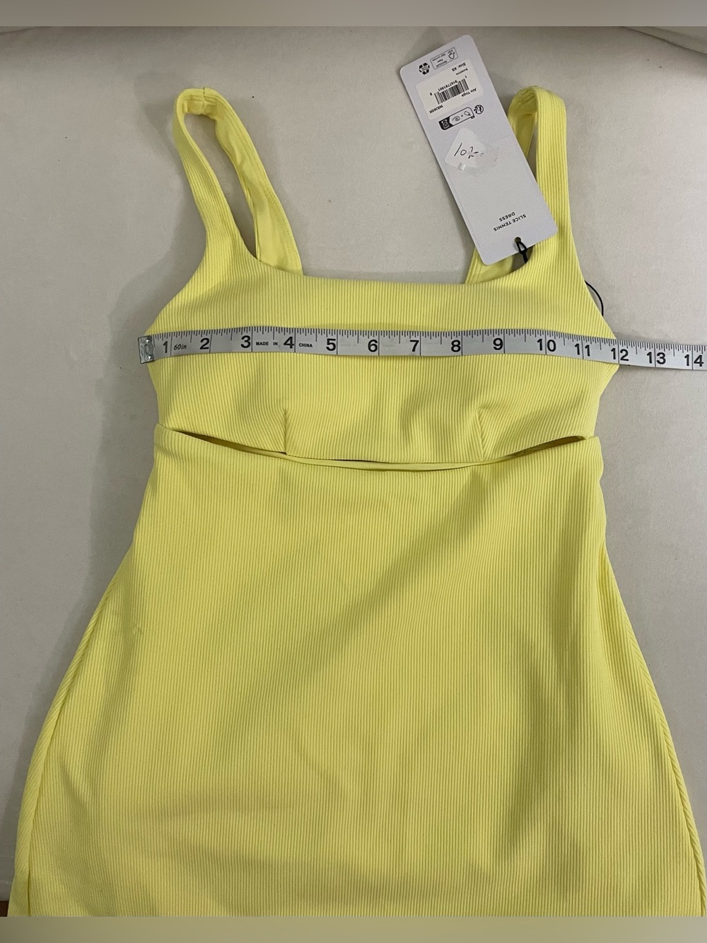 Alo Yoga NWT Slice Tennis in Sunshine Yellow Shorts Underneath Size XS - Picture 9 of 15